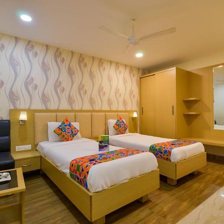 Hotel Raintr33 Χιντεραμπάντ Εξωτερικό φωτογραφία