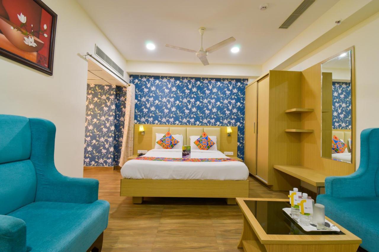 Hotel Raintr33 Χιντεραμπάντ Εξωτερικό φωτογραφία